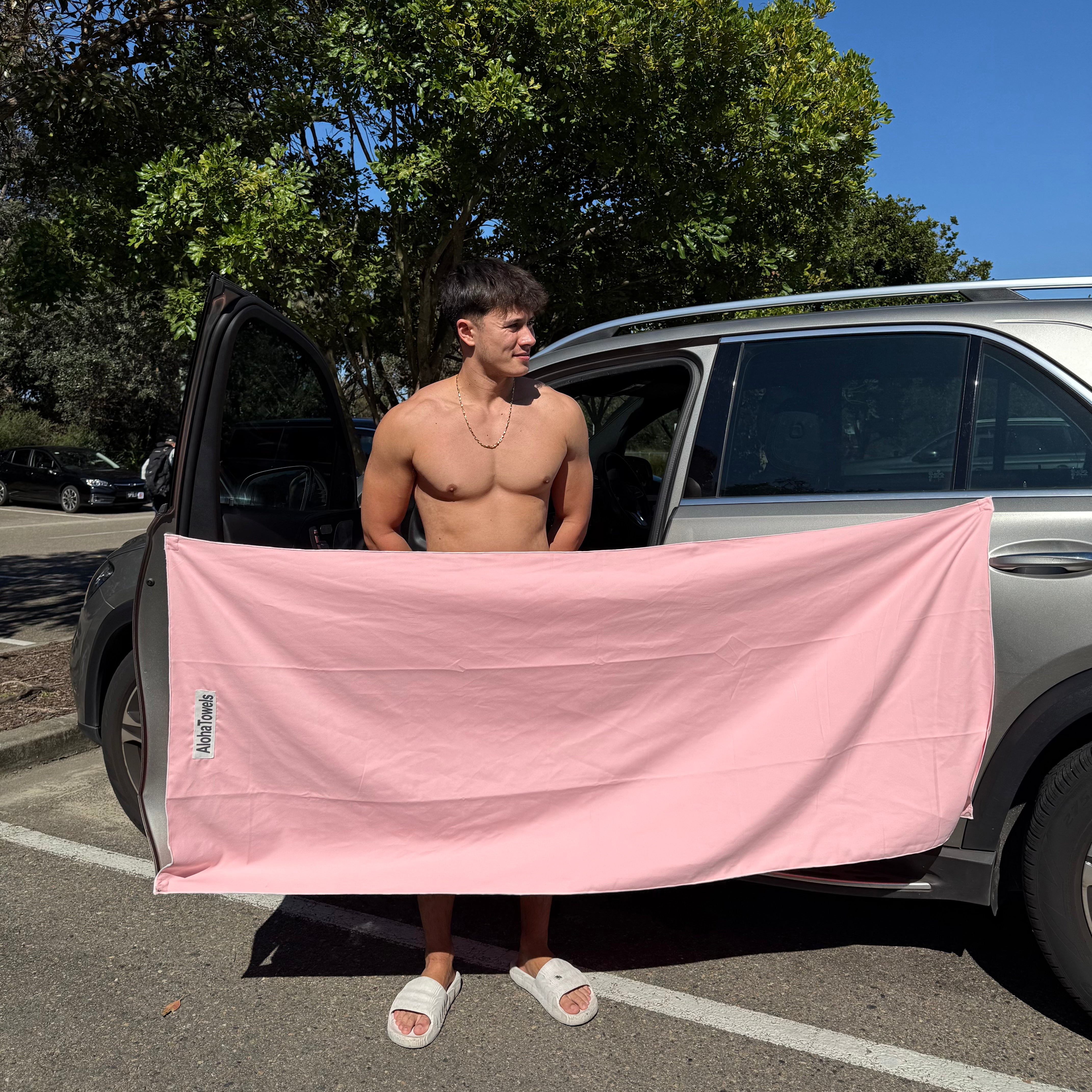 Aloha Magnet Towel