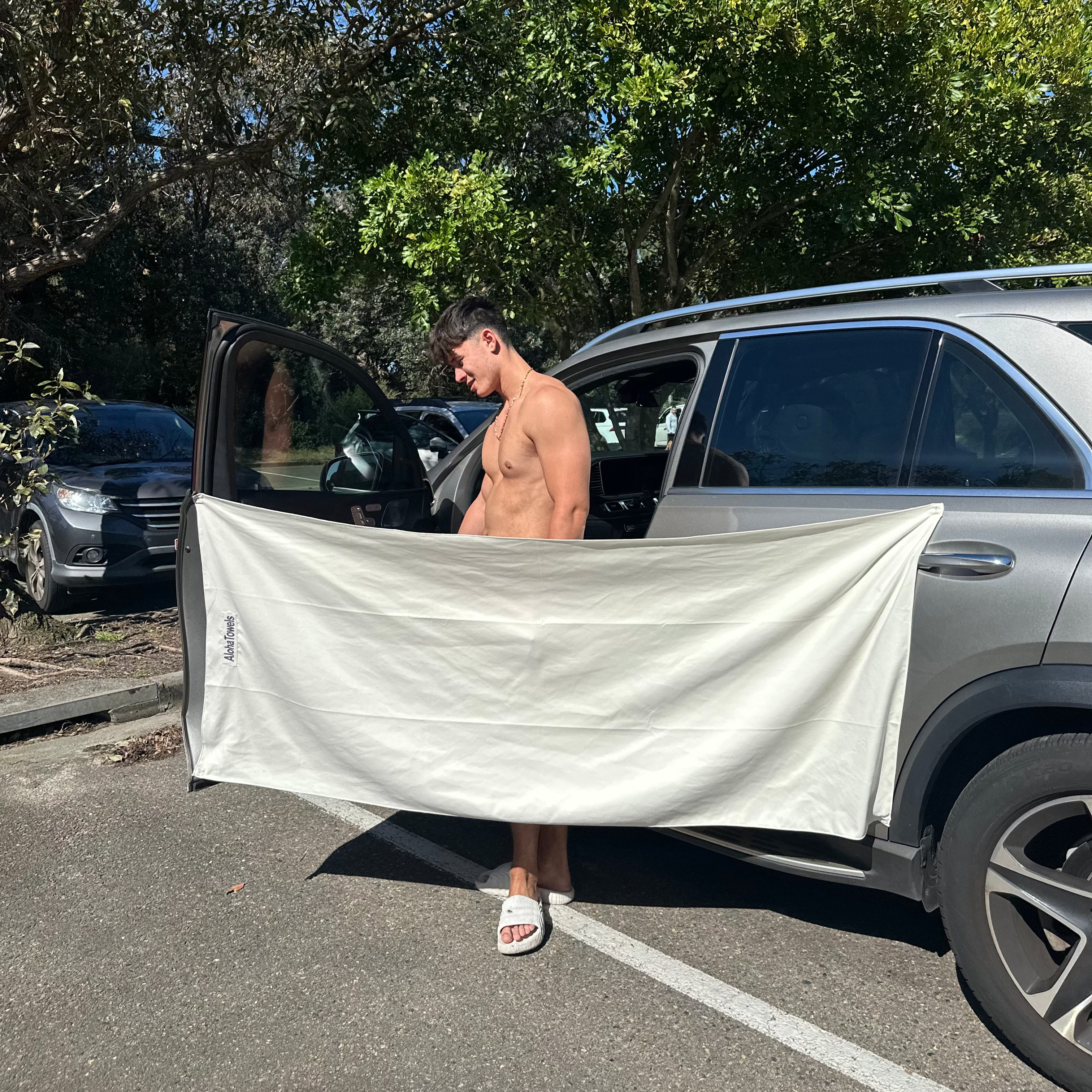 Aloha Magnet Towel